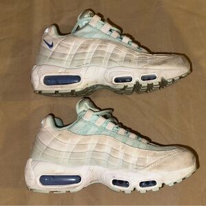 Women’s Nike Air Max 95